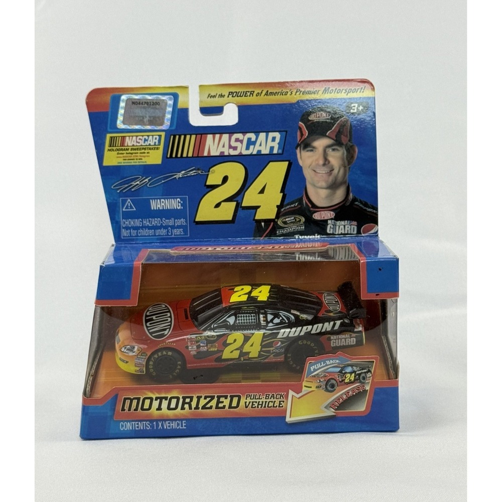 Jeff Gordon Nascar Motorized Pull-Back Vehicle Jada Toy #24 NIB